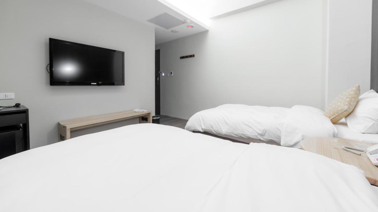 วาวเทน โฮเต็ล Hotel เมืองฮวาเหลียน ภายนอก รูปภาพ